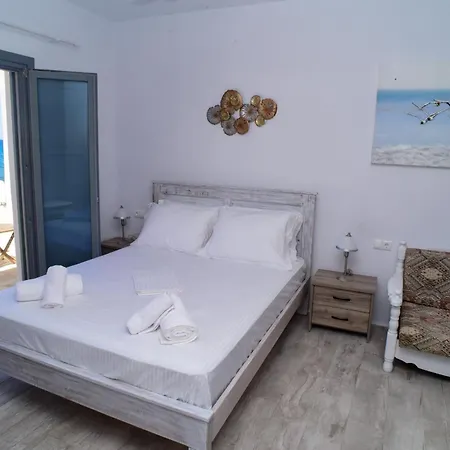 Naxos Town Sea And Sunset View Front דירה *